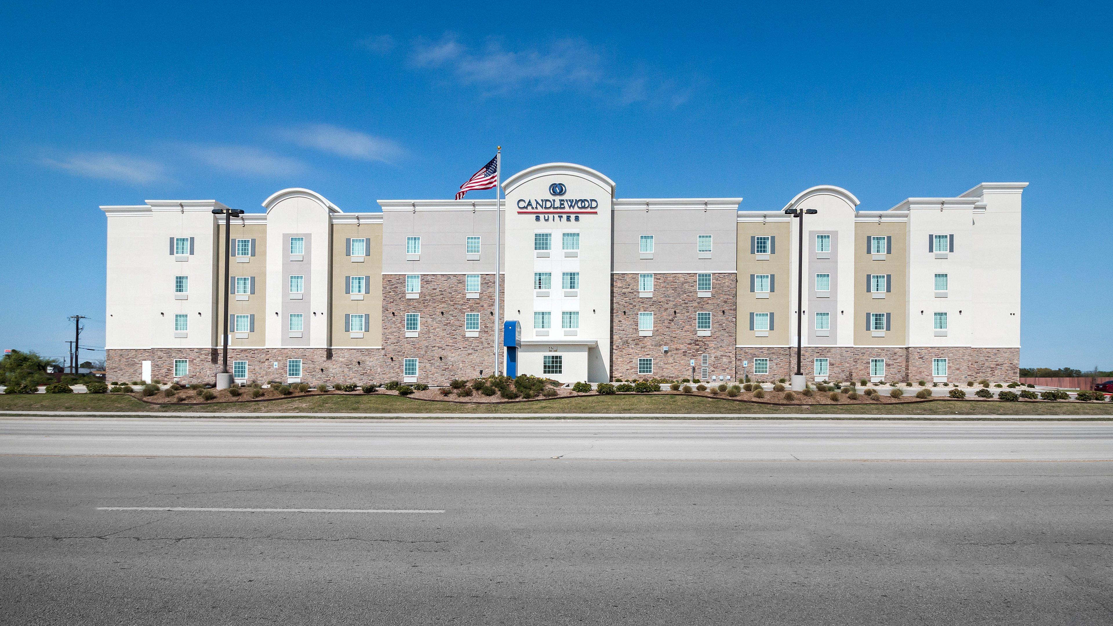 Candlewood Suites Waco By Ihg Exterior photo