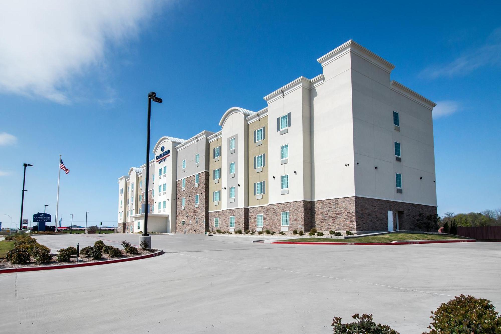 Candlewood Suites Waco By Ihg Exterior photo