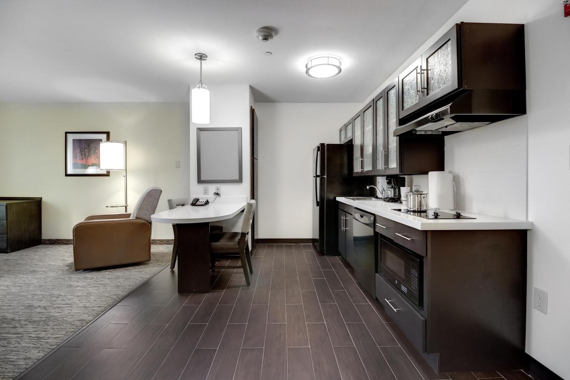 Candlewood Suites Waco By Ihg Exterior photo
